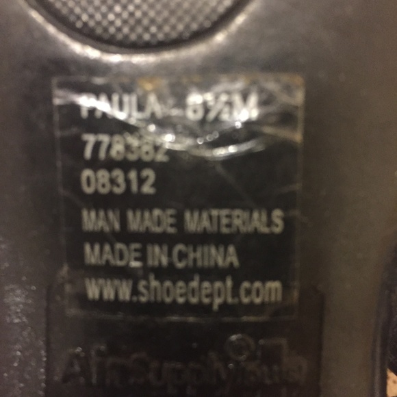 Air Supply Plus Sandals - Picture 7 of 8